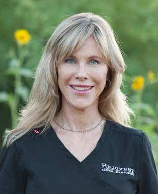 Photo of Dr Kelly Bomer