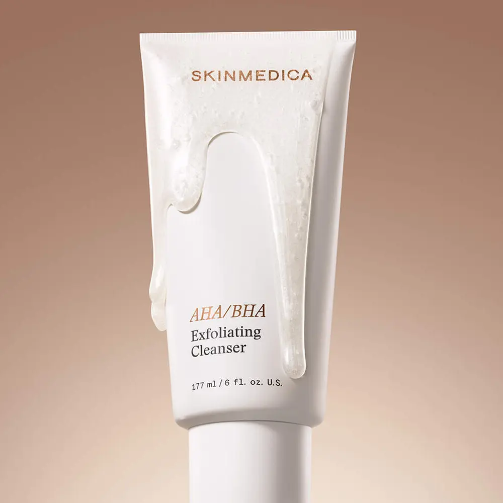 SkinMedica AHA/BHA Exfoliating Cleanser - Image 2